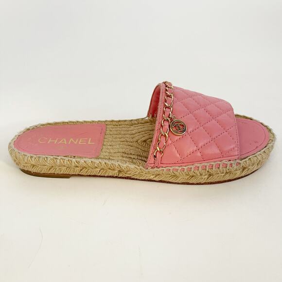 Chanel Pink Quilted Leather Chain CC Logo Espadrille Slide Sandals EU 38 - Picture 4 of 14